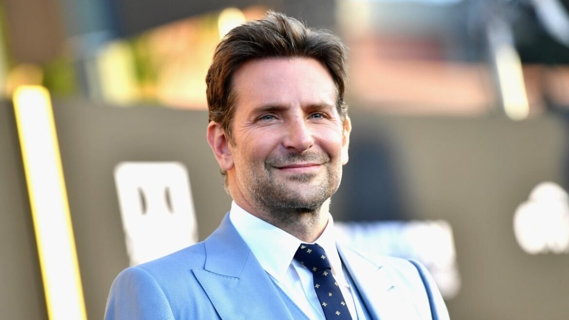 Bradley Cooper sarà il protagonista del film della WB nel ruolo del poliziotto che finisce il 6 gennaio