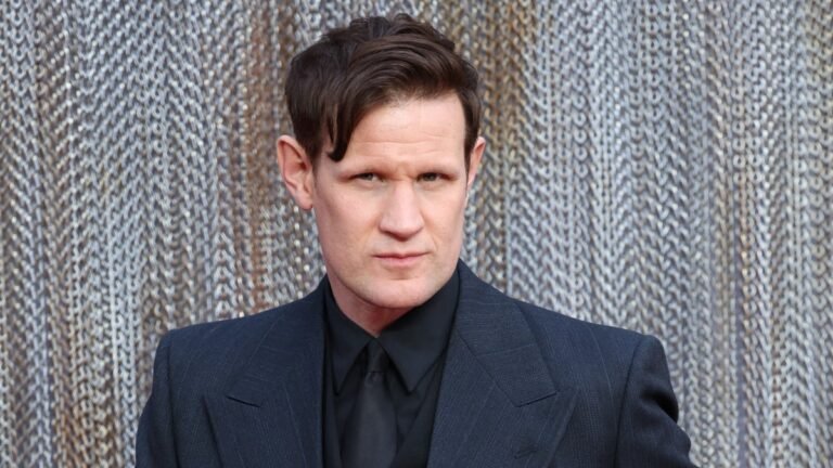 Matt Smith condivide l’omaggio a “Batman” che ha cercato di ottenere in “Morbius”