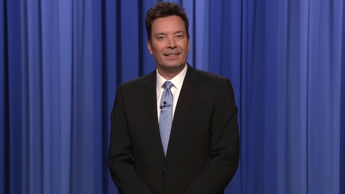 Jimmy Fallon scherza su “Toy Story 5” reso “più verde della piscina riflettente di Trump”