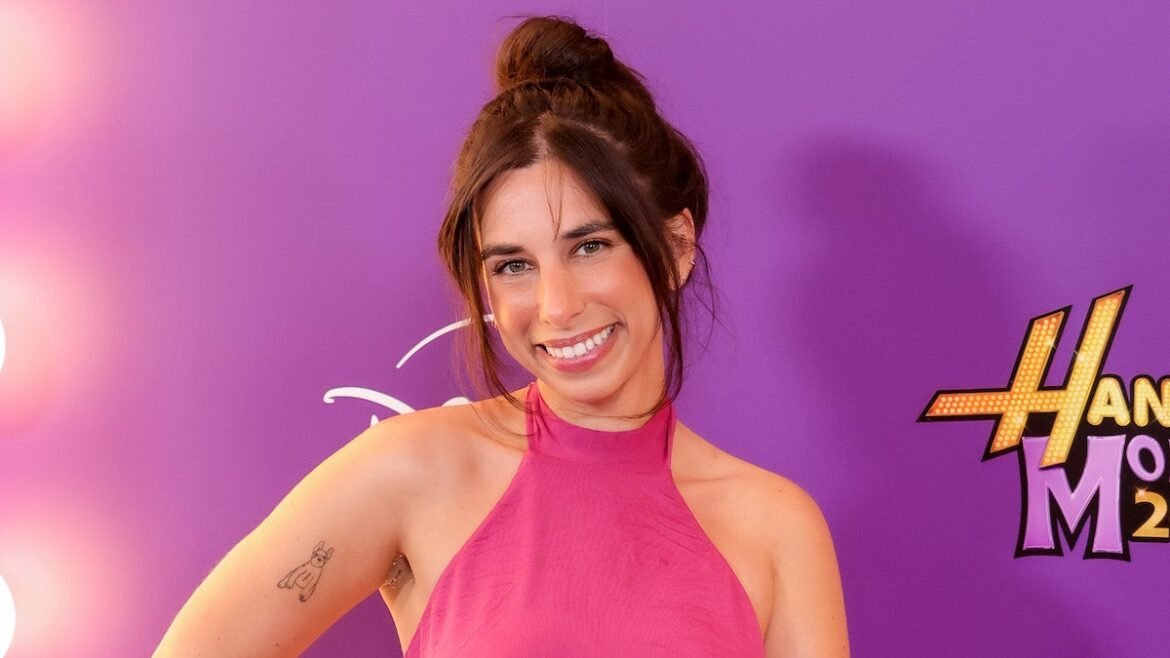 Il romanzo d’esordio della podcaster Brooke Averick sarà trasformato in una commedia romantica su Netflix