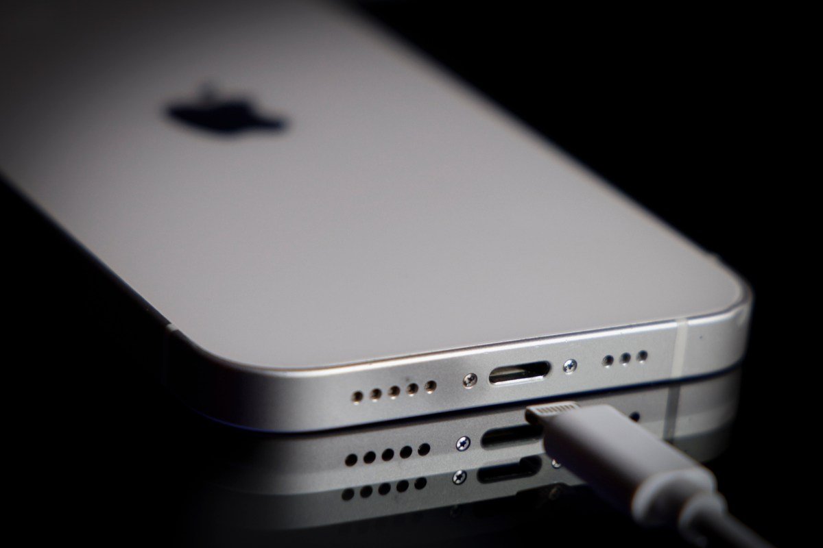 Un nuovo difetto irreparabile nei chip Apple apre le porte al jailbreak dell’iPhone