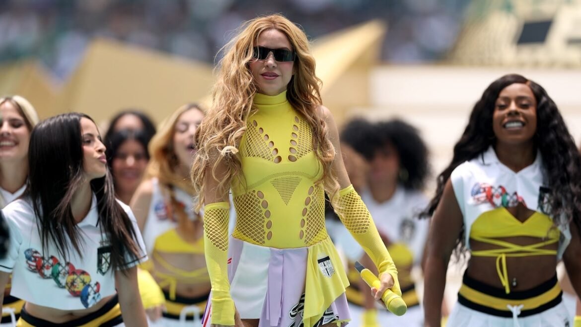 Shakira, produttrice della cerimonia di apertura della Coppa del Mondo per l’evento in 3 parti