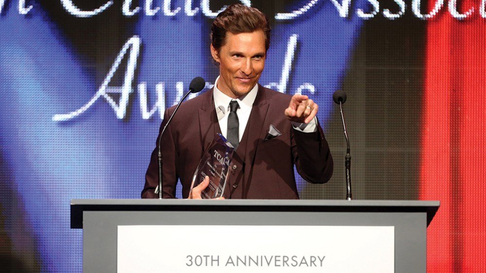 I TCA Awards devono riportare una cerimonia di persona