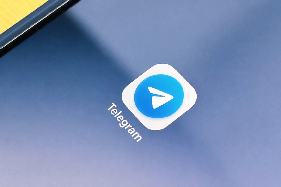 Il divieto di Telegram in India scatena una corsa alle VPN, app rivali