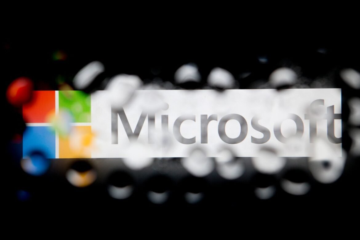 Microsoft licenzia quasi 5.000 dipendenti su Xbox, vendite commerciali